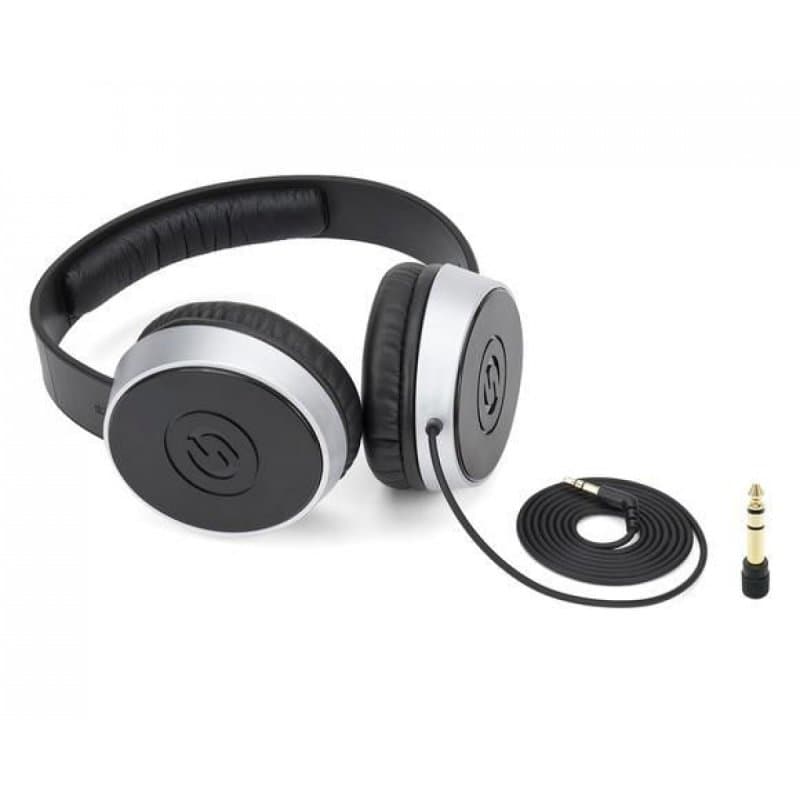 Closed-Back Over Ear Studio Headphones